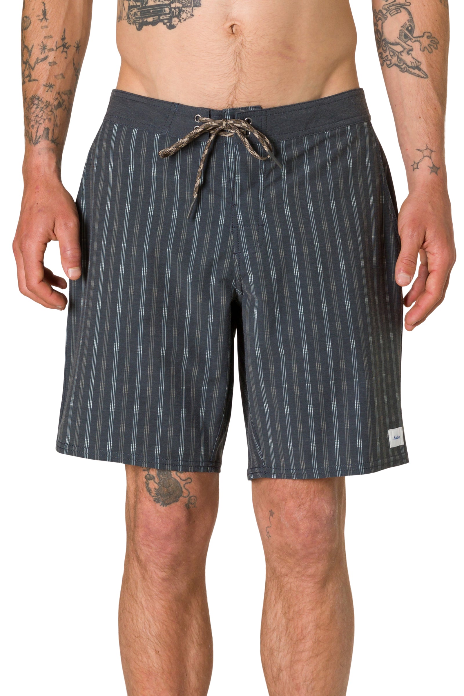 A katin crossroads hybrid trunk black wash1