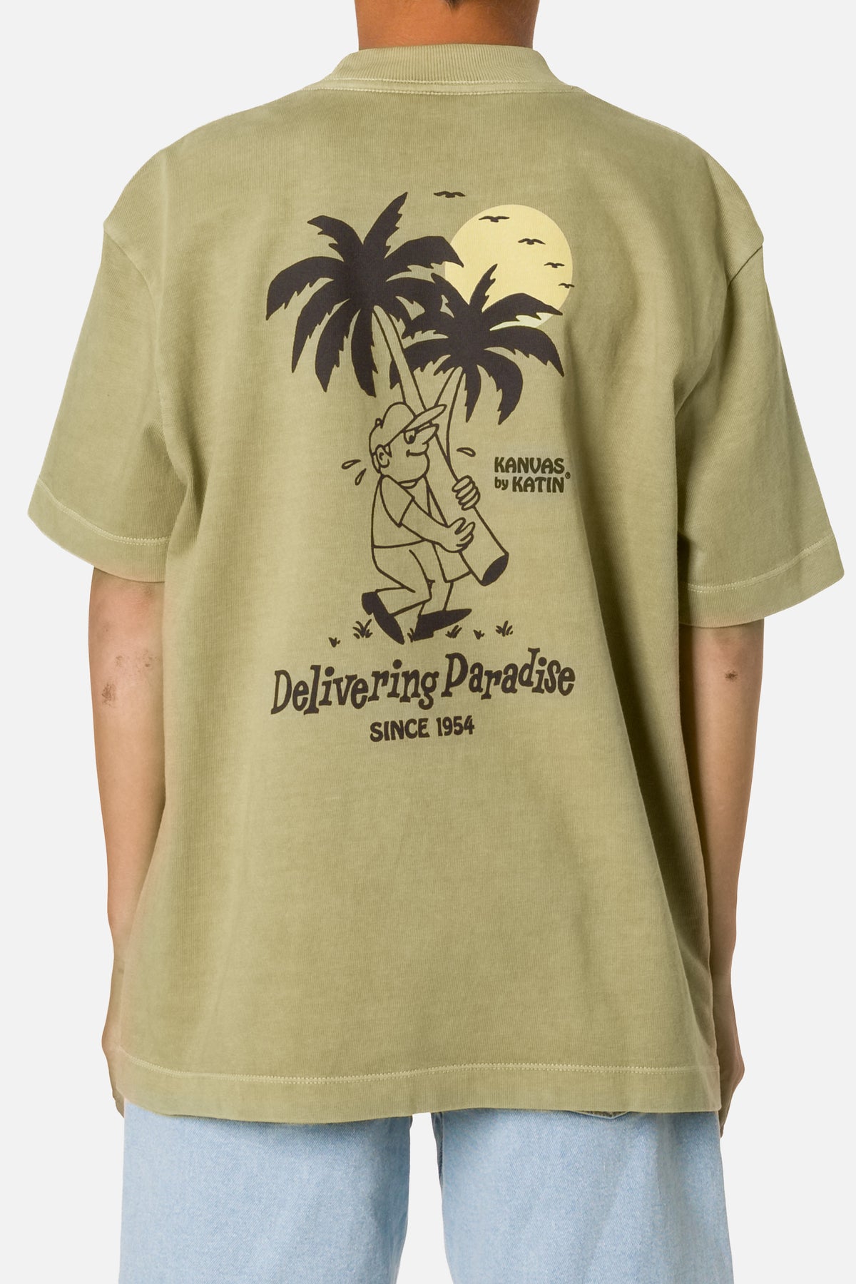 BOYS DELIVERY BOX FIT TEE