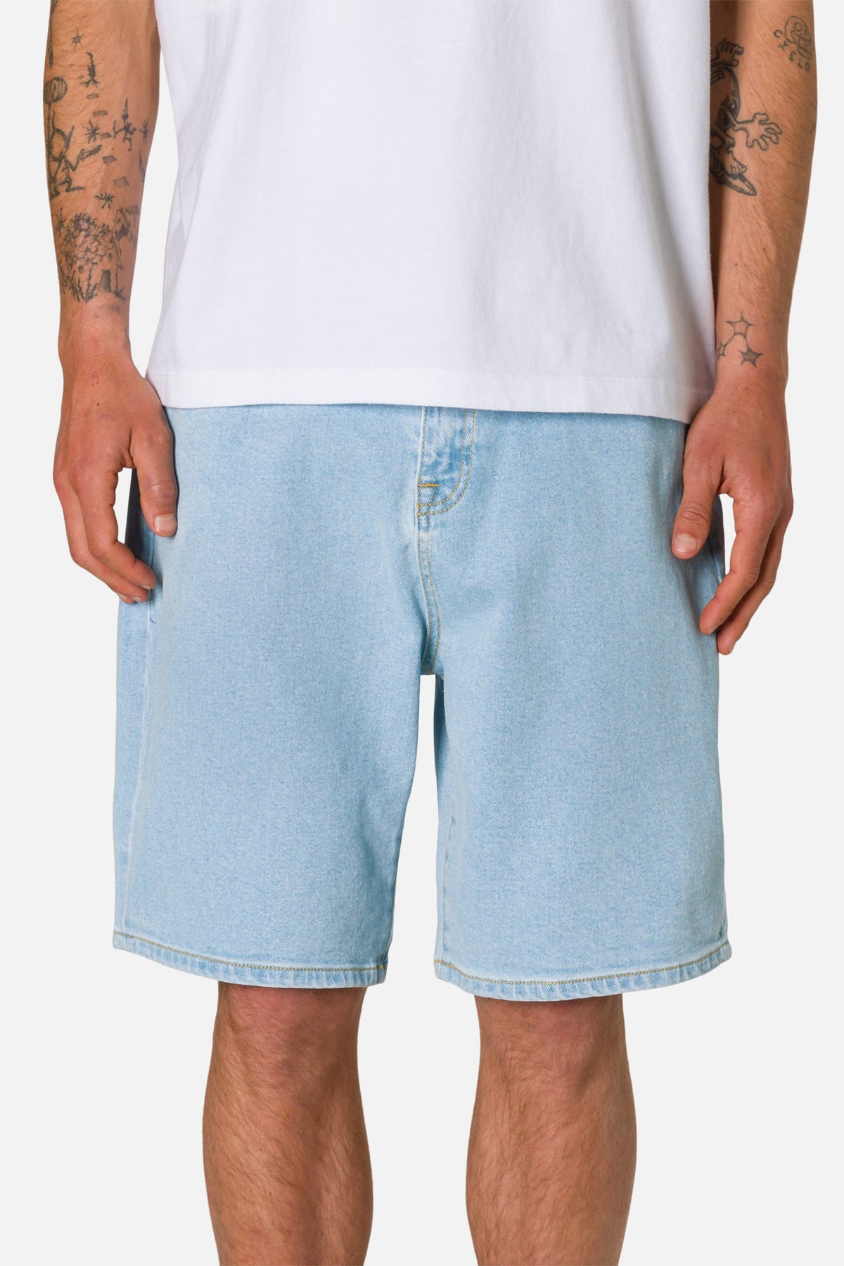 GEORGE 64 SHORT