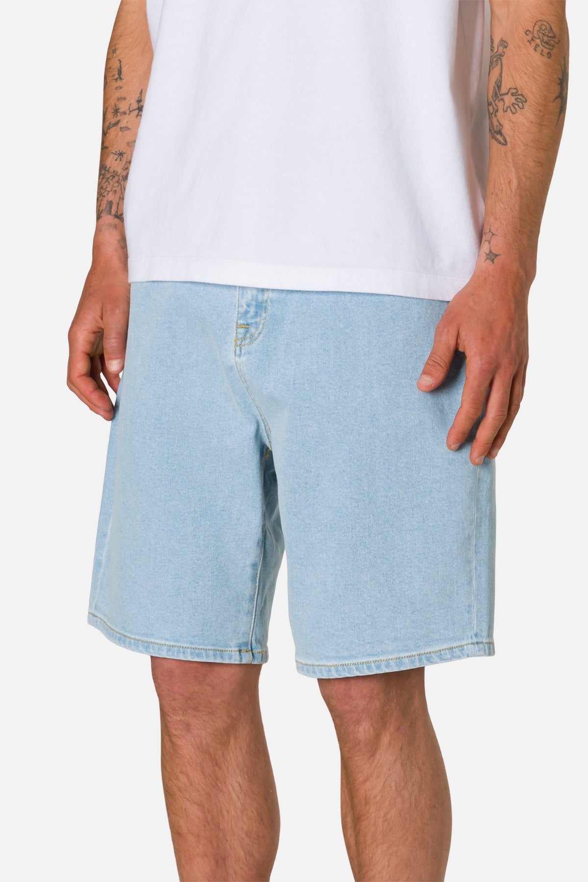 GEORGE 64 SHORT