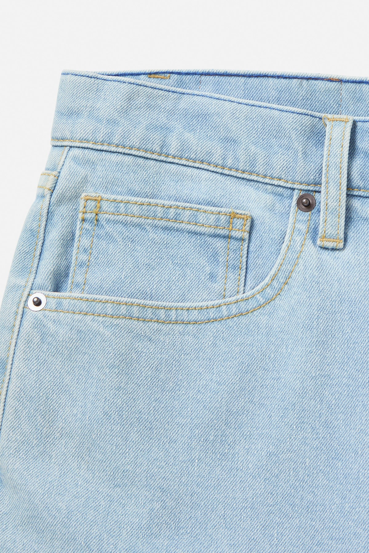 GEORGE 64 SHORT