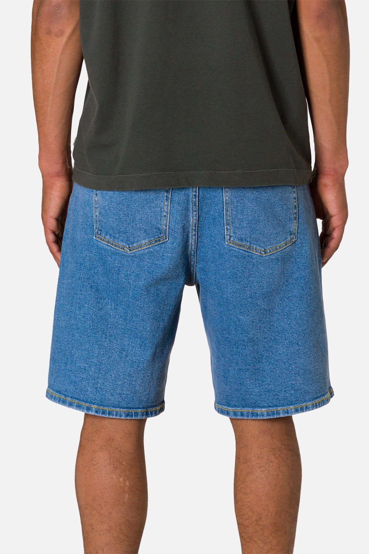 GEORGE 64 SHORT