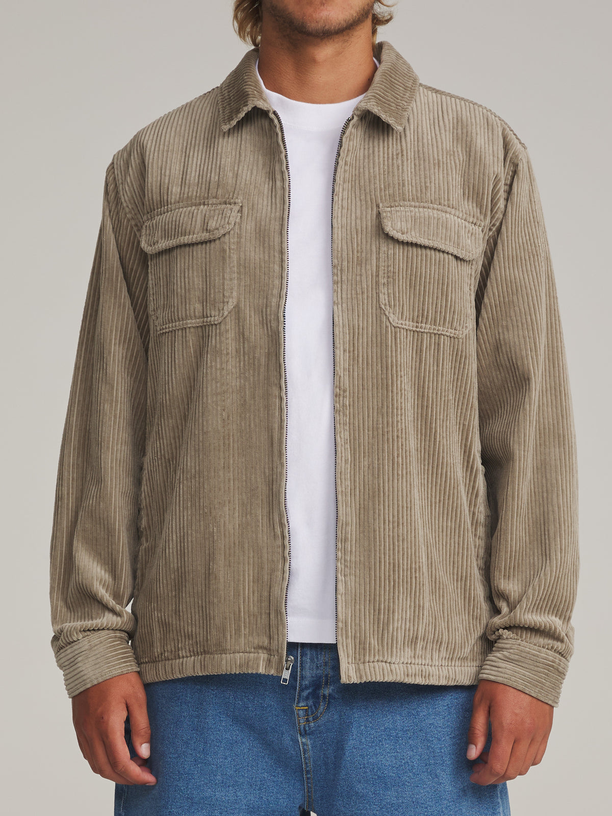#color_vintage khaki