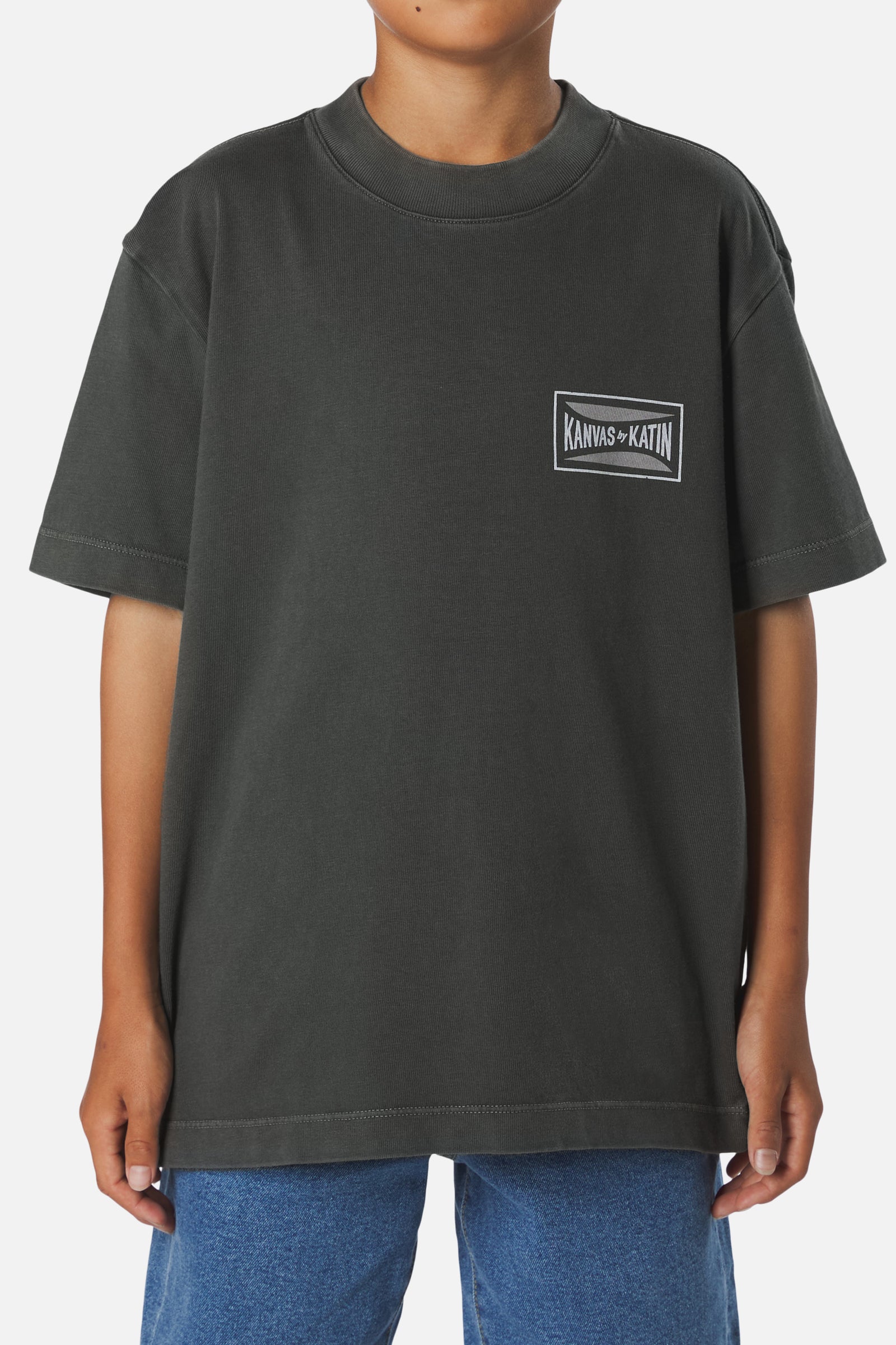 Katin su26 boys ss tee boys scrubber box fit tee black wash vintage wash on model front