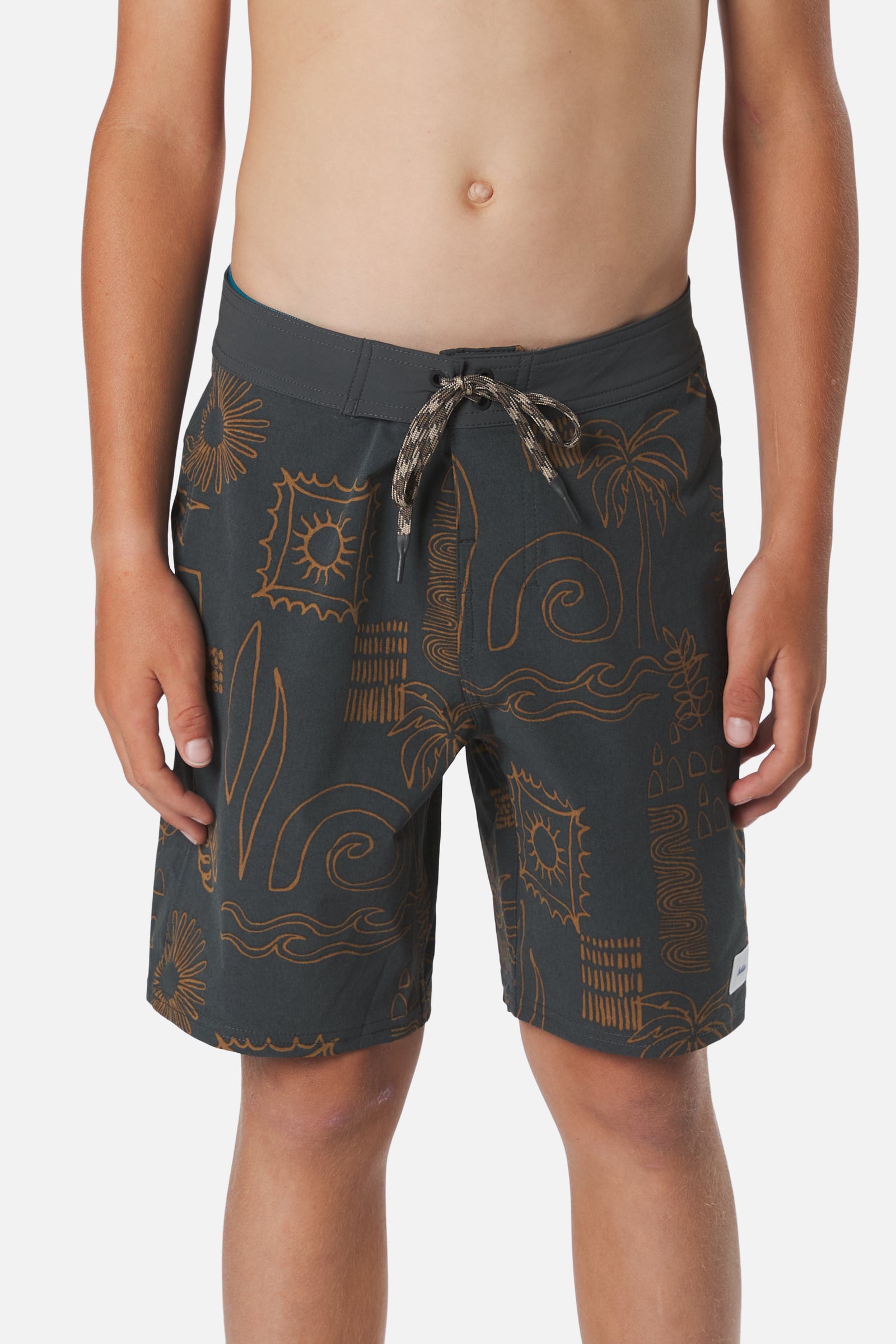 Katin su26 boys trunks boys otg habitat surf trunk black wash on model front