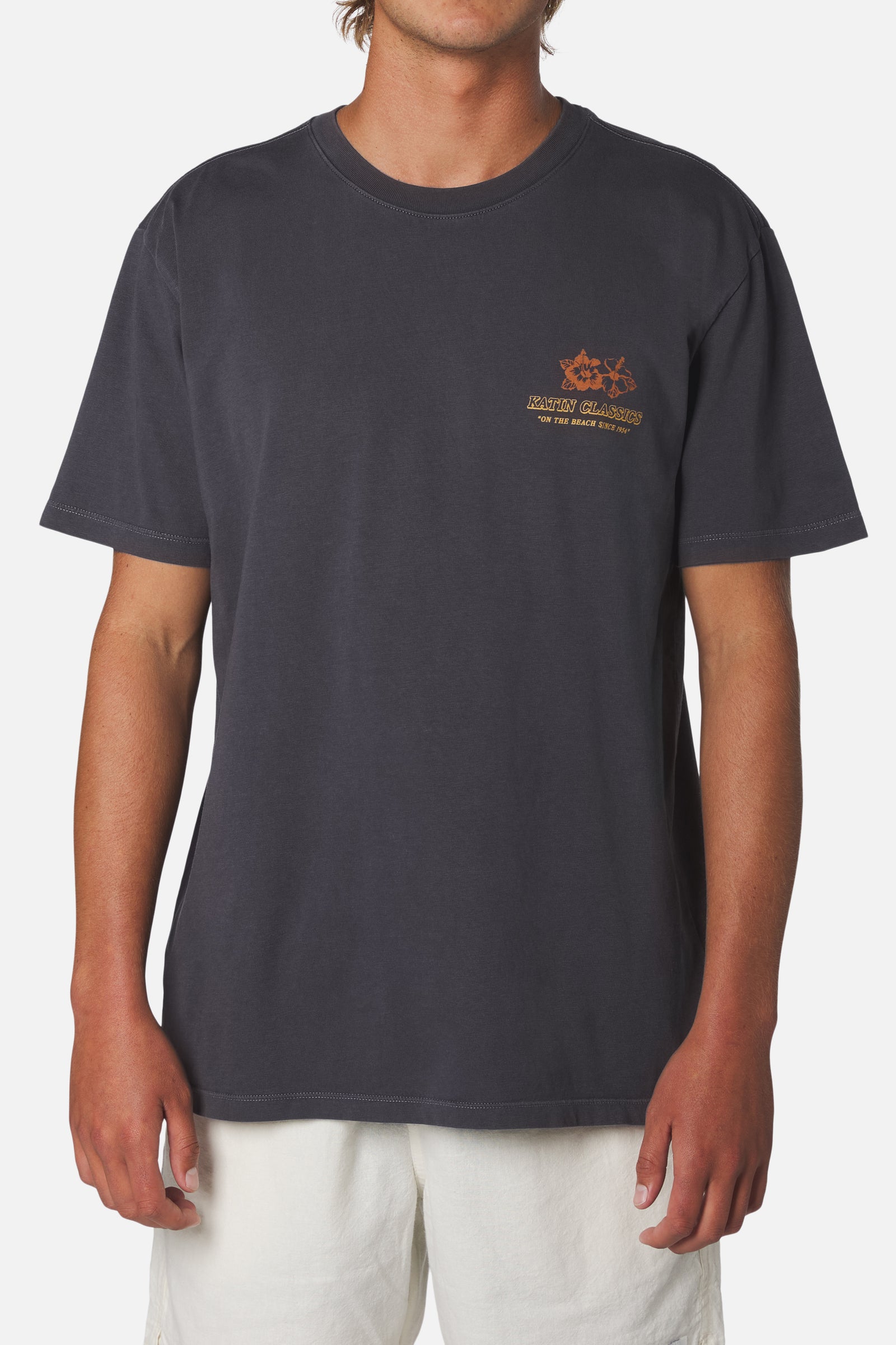 Katin su26 graphic ss tee repose tee polar navy vintage wash on model front