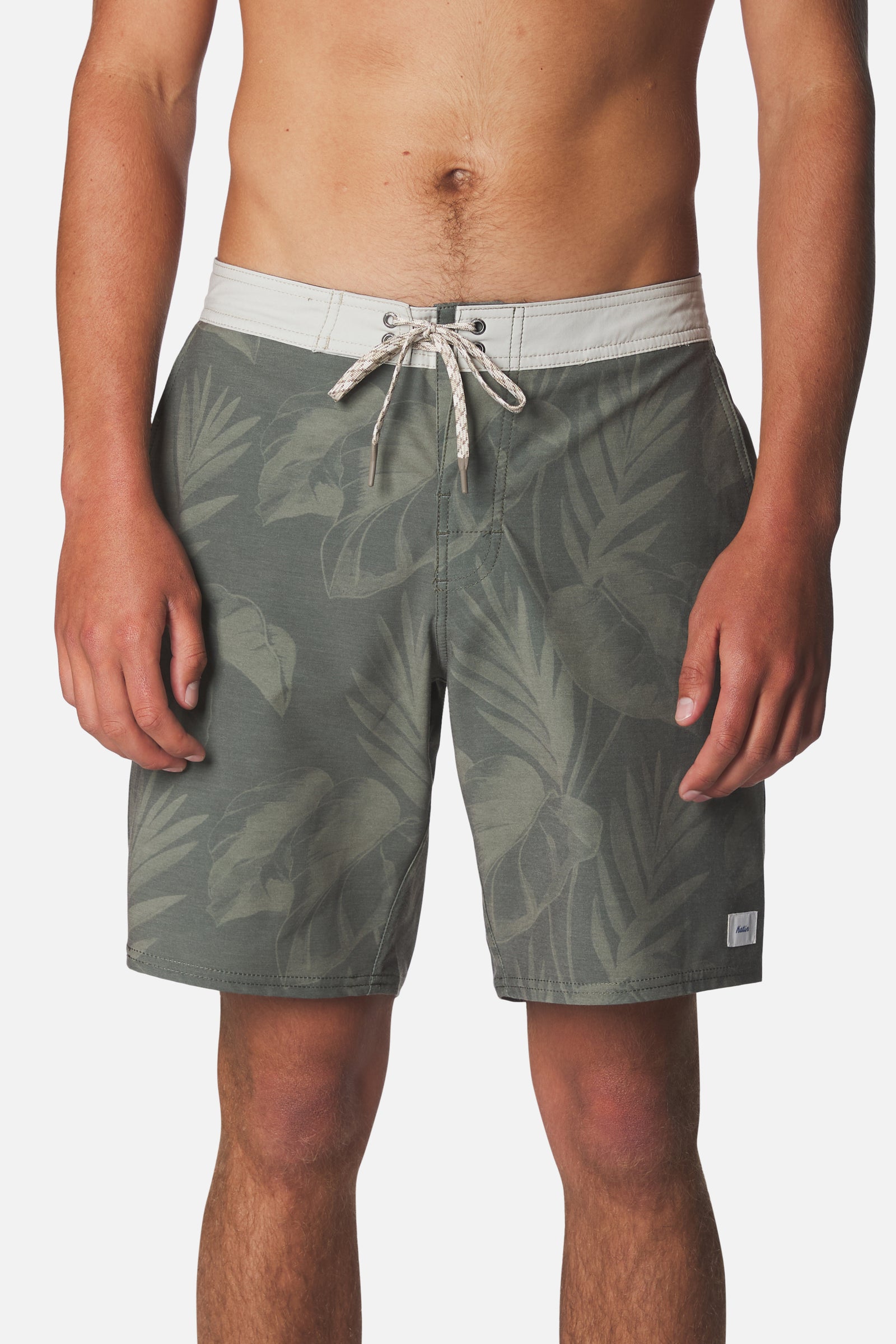 Katin su26 trunks selma hybrid trunk olive night on model front
