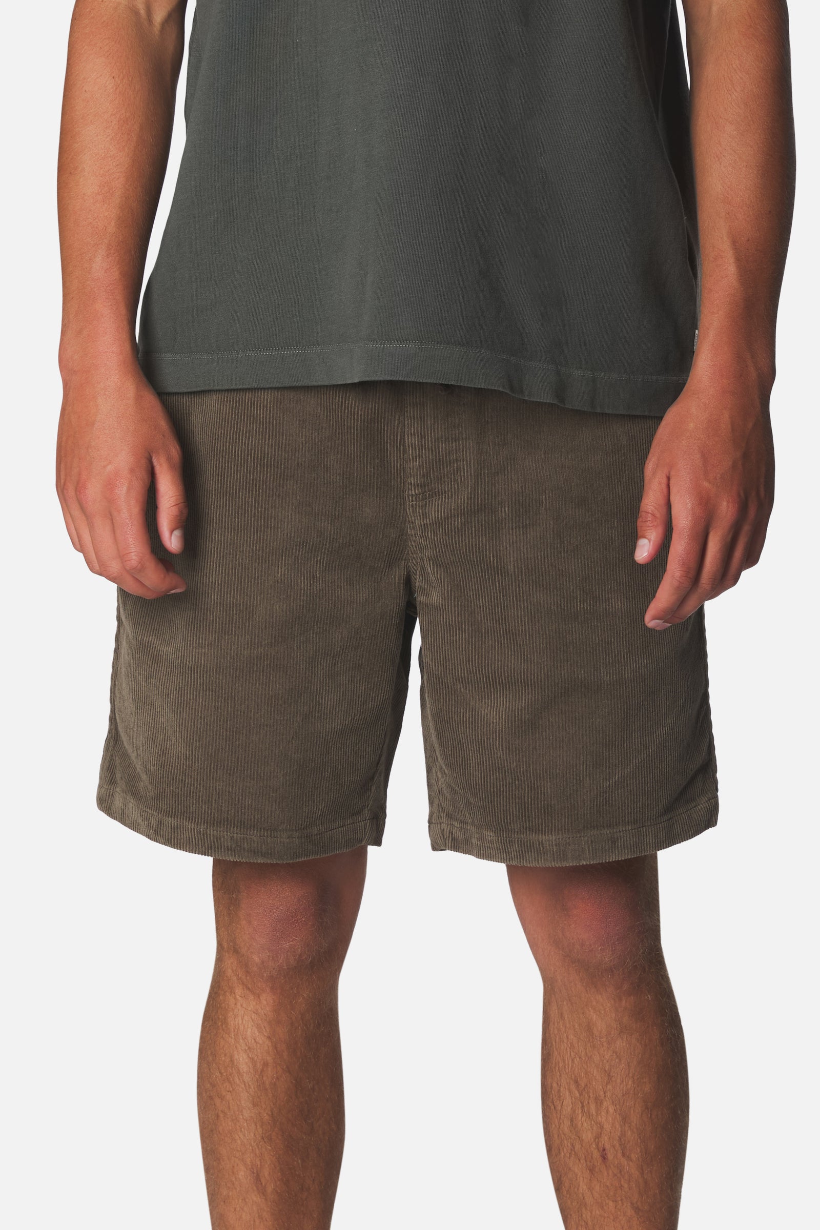 Katin su26 walkshorts kord patio short gravel on model front
